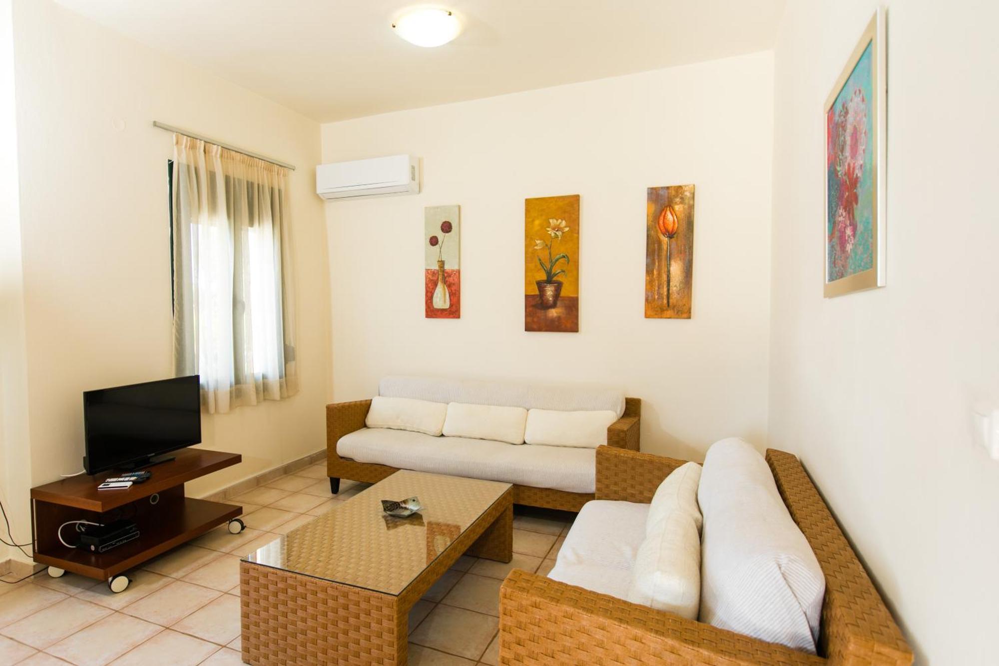 Villa Eleni Asprouliánoi Extérieur photo